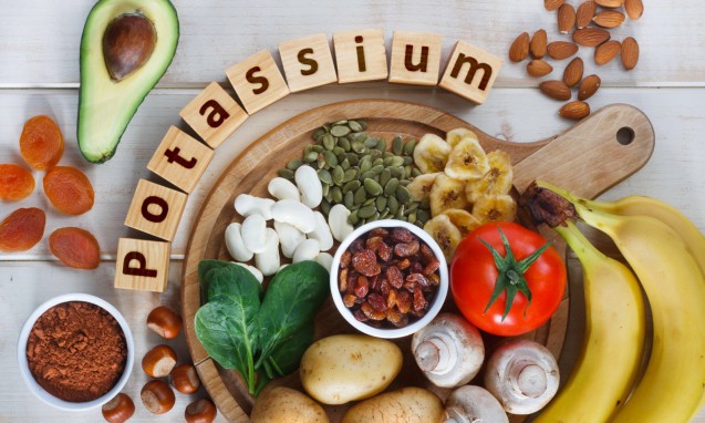 カリウムを多く含んだ野菜や果物、ナッツ類｜副腎疲労blog